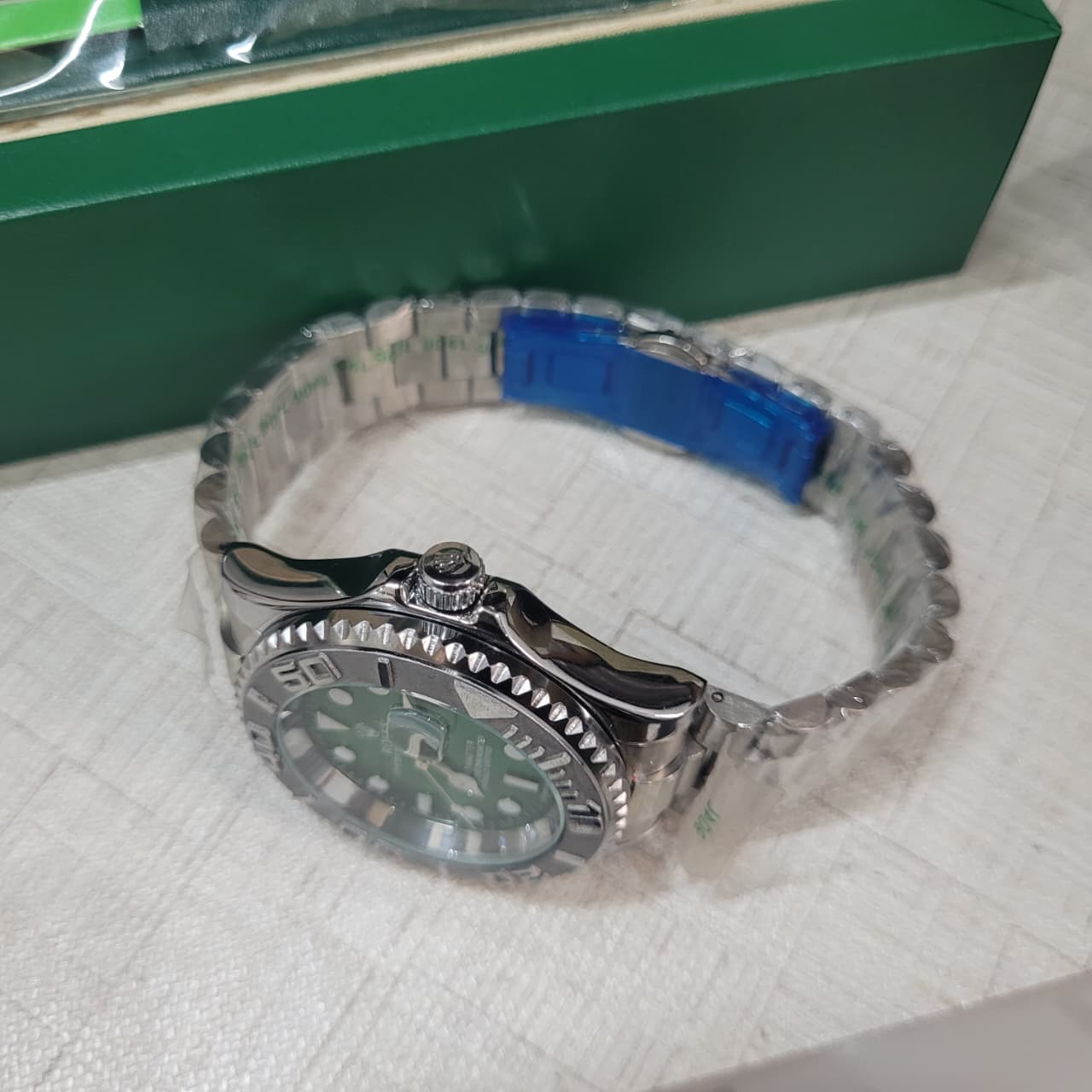 Rolex Submariner "Hulk" Green Dial Automatic Watch for Men – Stainless Steel